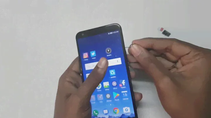 InFocus Vision 3 : How to Insert SIM & MicroSD Card