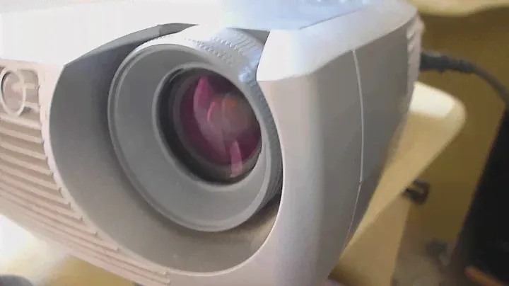 INFOCUS X2.